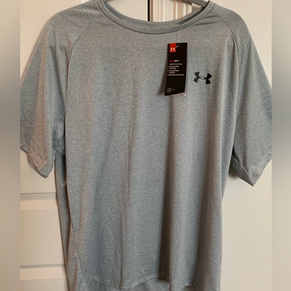Under Armour Men’s Tech Tee HeatGear Short Sleeve Grey Tshirt Size XL NWT